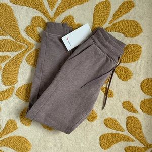 New lululemon joggers!!